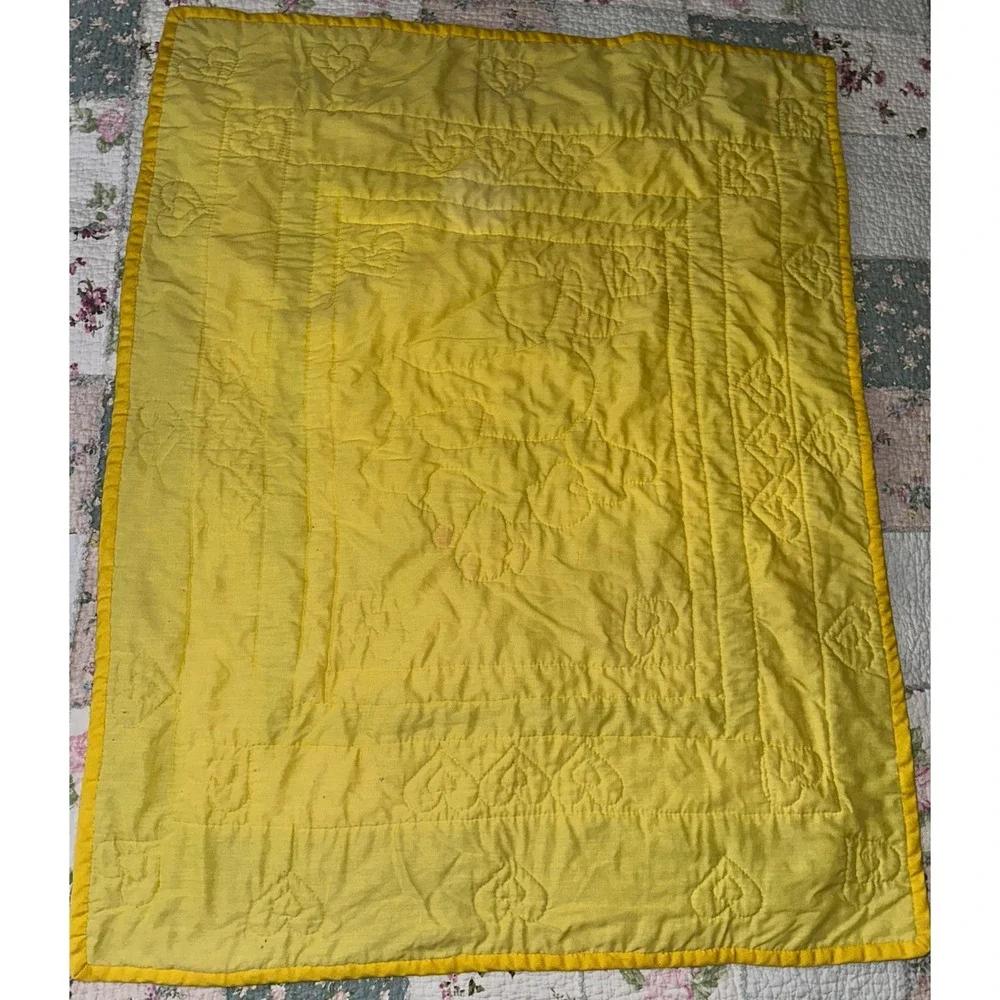 Vintage Baby Blanket - Mama Duck and Ducklings Hand Quilted